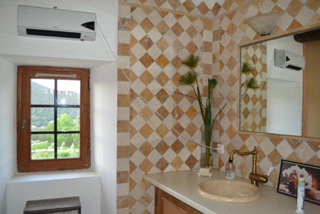 Deux Chambres D Hotes Attenantes Avec Salon Salle A Manger Privatif En Cevennes Gardoises แซ็ง-ฌอง-ดู-การ์ ภายนอก รูปภาพ
